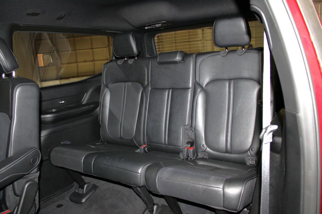 Used 2025 Jeep Wagoneer Series II image 28