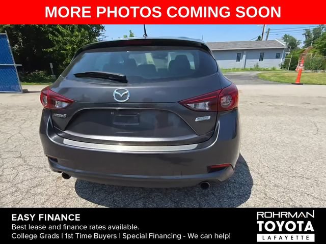 Used 2017 MAZDA MAZDA3 Touring FWD image 3