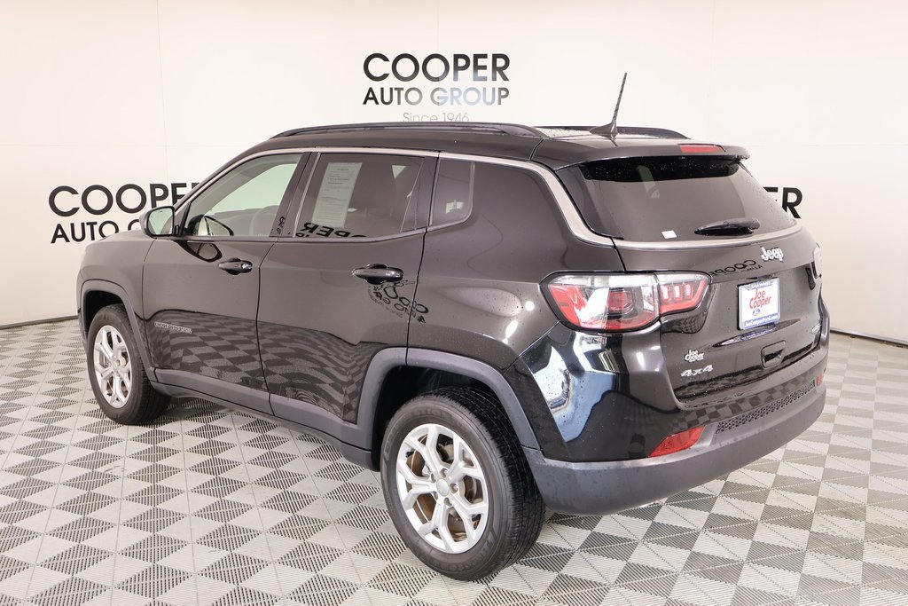 Used 2024 Jeep Compass Latitude w/ Convenience Group image 22