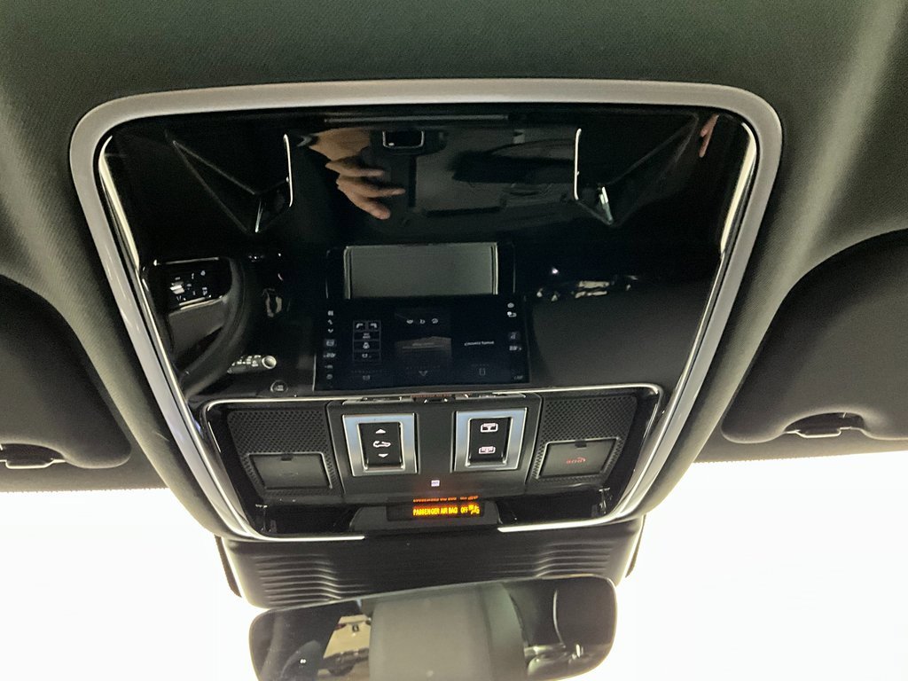 Certified 2025 Land Rover Range Rover Velar S image 13