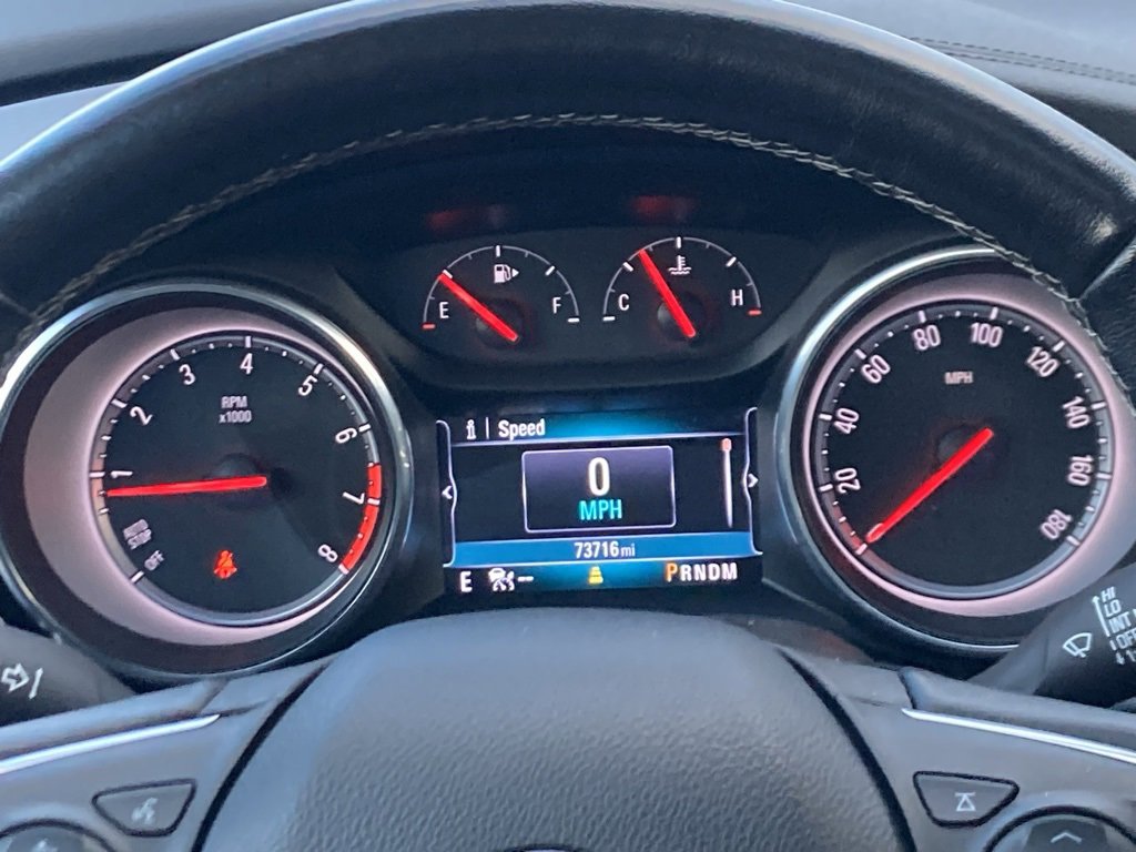 Used 2018 Buick Regal Essence w/ Driver Confidence Package #1 image 16