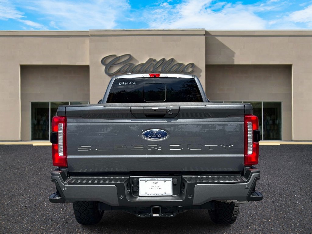 Used 2024 Ford F350 Lariat w/ Tremor Off-Road Package AWD/4WD image 4