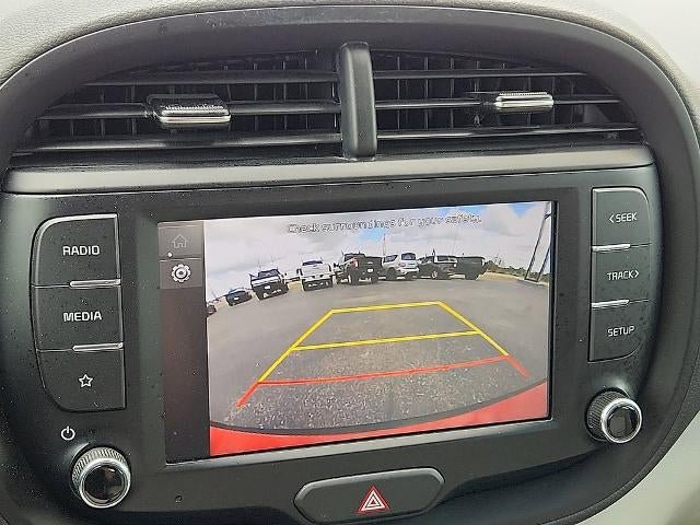 Used 2023 Kia Soul LX FWD image 25