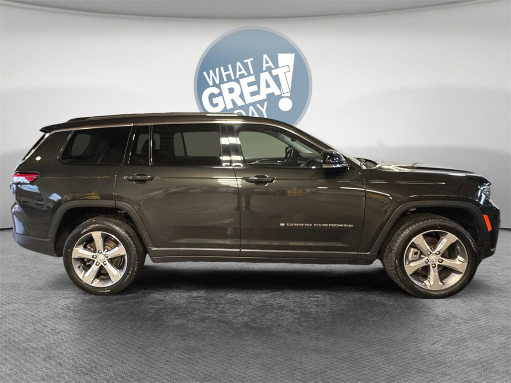 Used 2022 Jeep Grand Cherokee L Limited image 2