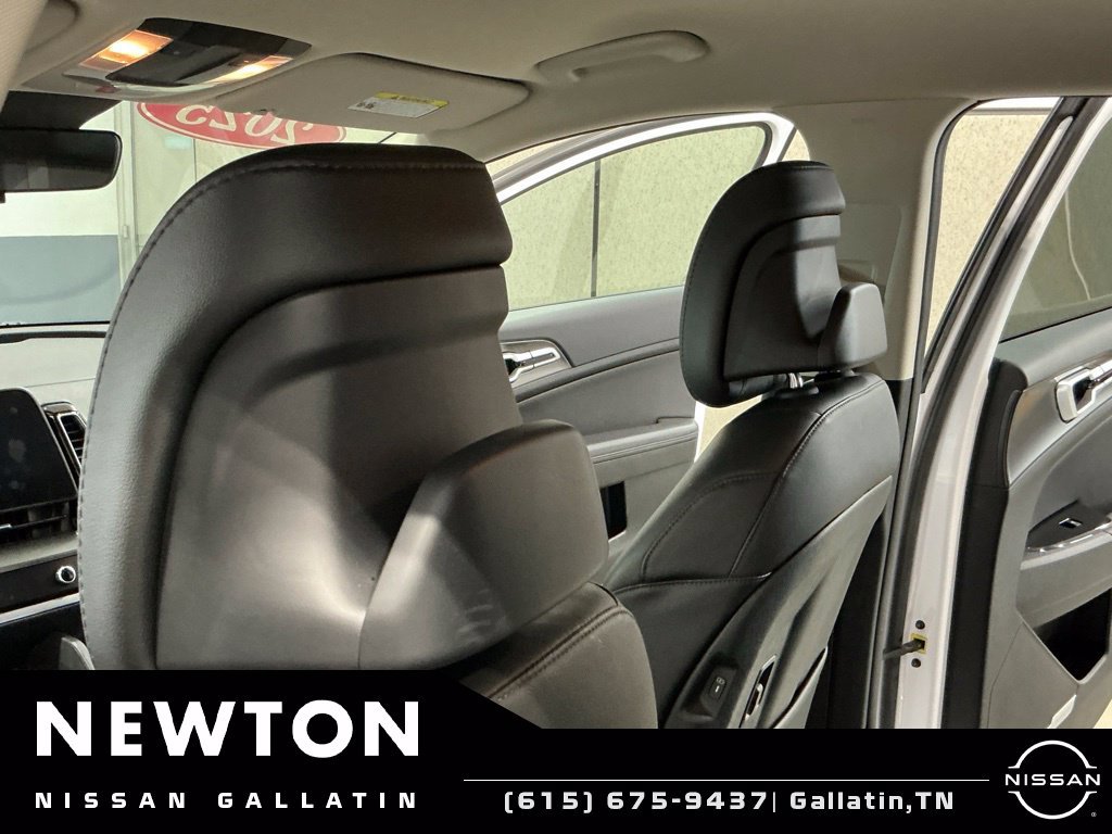 Used 2025 Kia Sportage EX AWD/4WD image 21