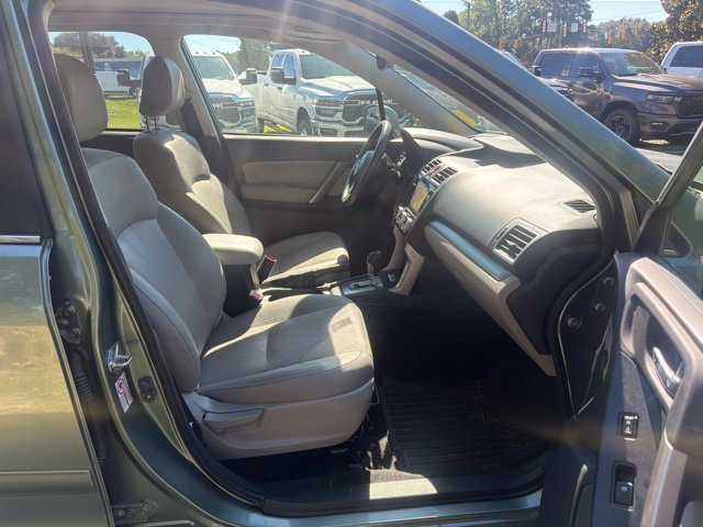 Used 2016 Subaru Forester 2.5i Limited w/ Popular Package #2 AWD/4WD image 12