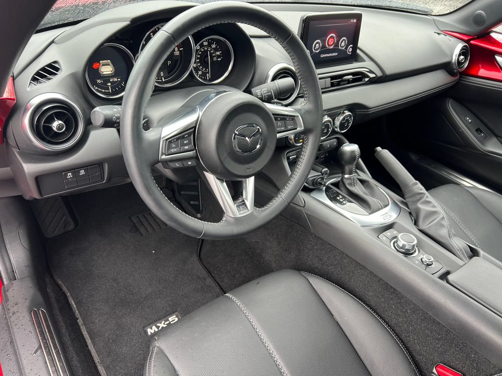 Used 2023 MAZDA MX-5 Miata Grand Touring RWD image 16