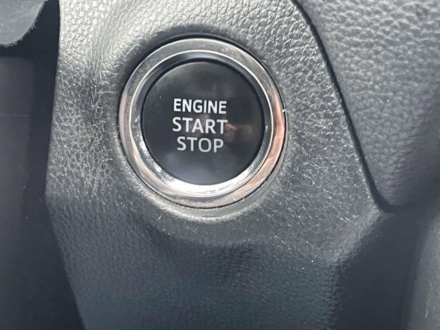 Used 2021 Toyota RAV4 XLE w/ Convenience Package image 23