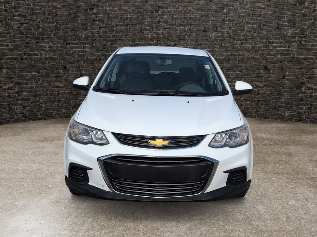 Used 2018 Chevrolet Sonic LT FWD image 4
