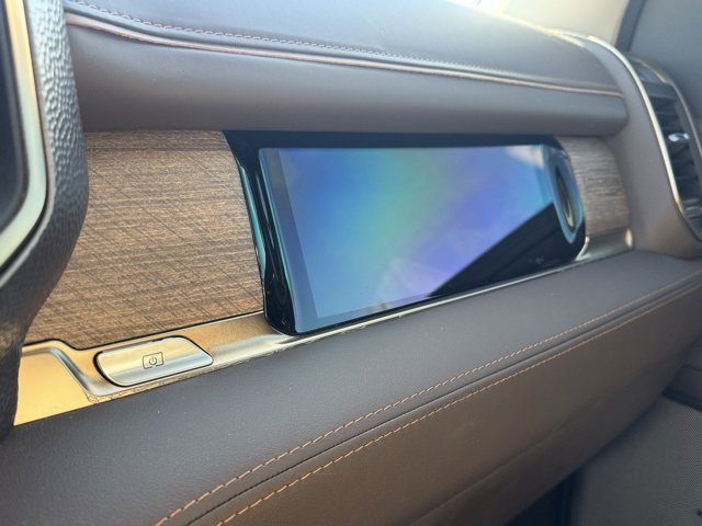 Used 2025 RAM 1500 Limited w/ Trailer Tow Group image 25