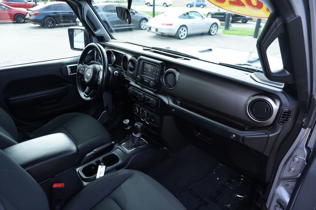 Used 2020 Jeep Gladiator Sport w/ Quick Order Package 24S AWD/4WD image 27