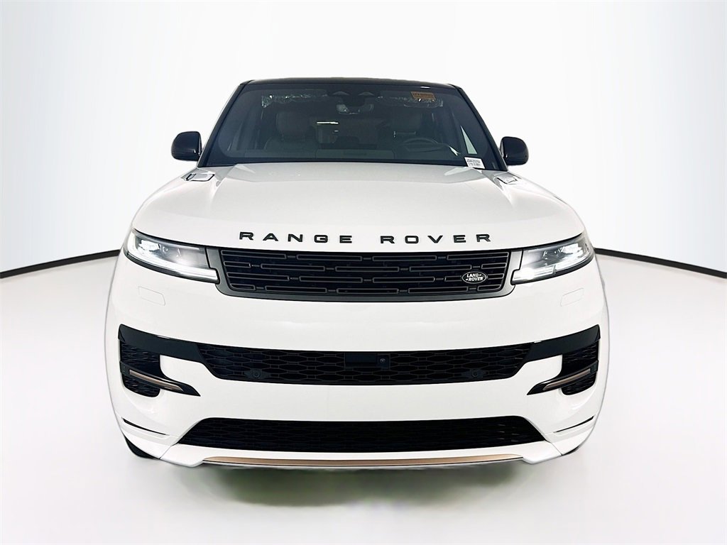New 2025 Land Rover Range Rover Sport Dynamic SE image 2