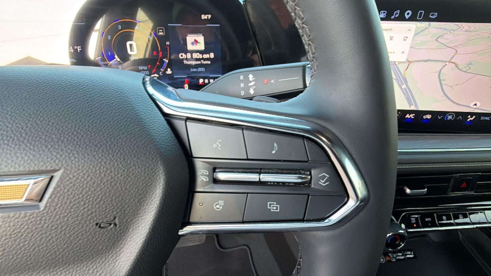 Used 2025 Chevrolet Suburban Premier AWD/4WD image 29