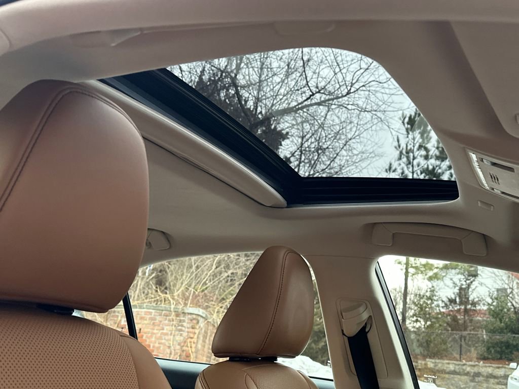 Used 2019 Lexus IS 300 AWD w/ Navigation Package image 10