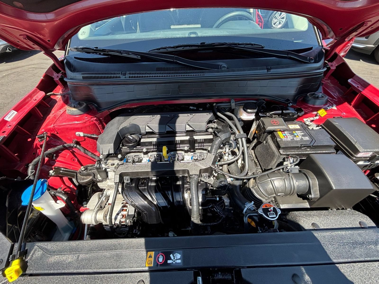 Used 2025 Hyundai Venue SEL FWD image 32