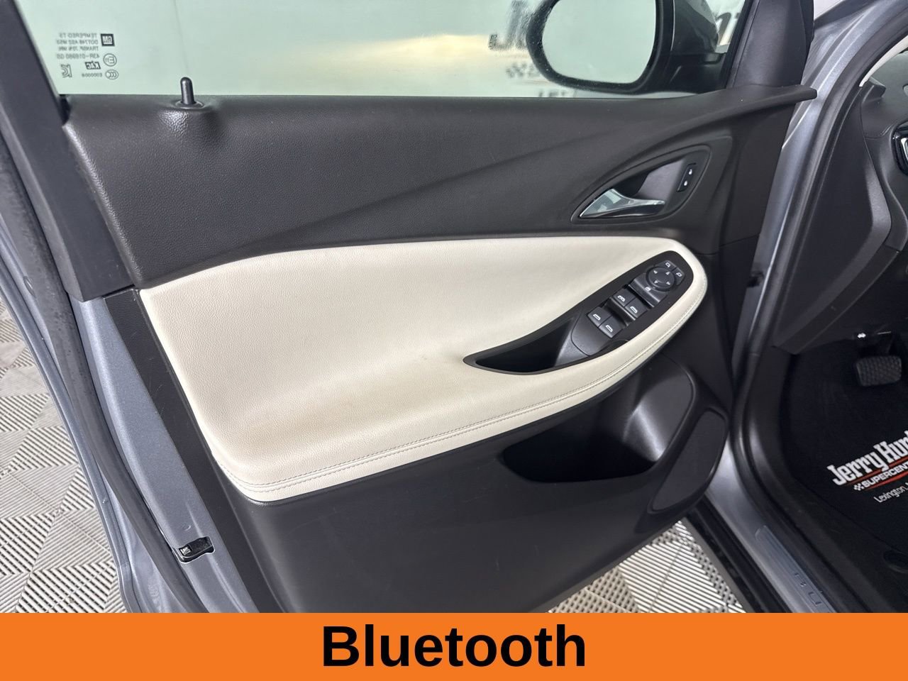 Used 2023 Buick Encore GX Preferred w/ Cold Weather Comfort Package image 8