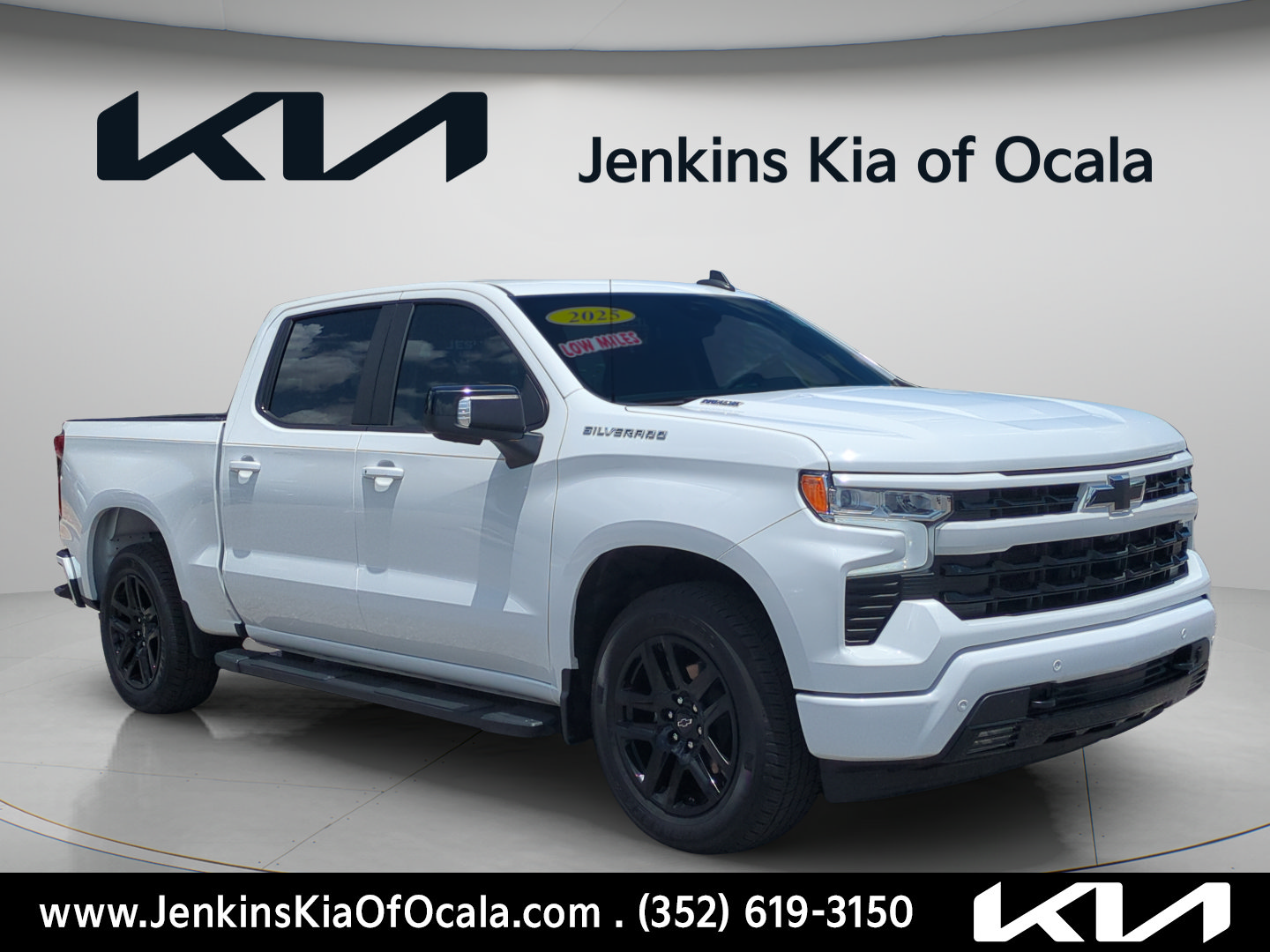 Used 2025 Chevrolet Silverado 1500 RST w/ Convenience Package II