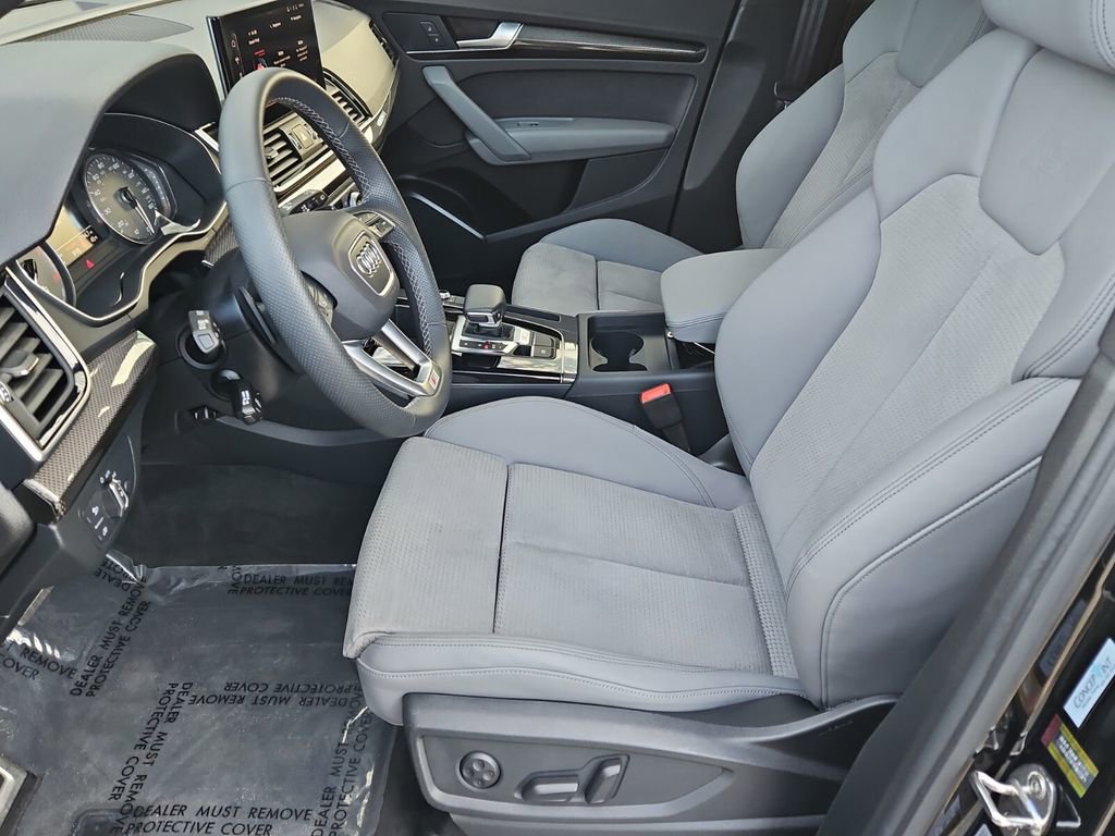 Used 2024 Audi SQ5 Premium image 11