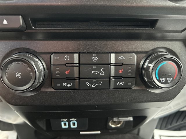 Used 2018 Ford F150 XLT w/ Equipment Group 302A Luxury AWD/4WD image 35