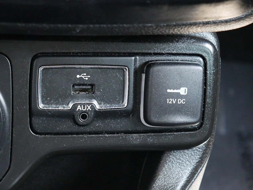 Used 2020 Jeep Renegade Limited AWD/4WD image 44