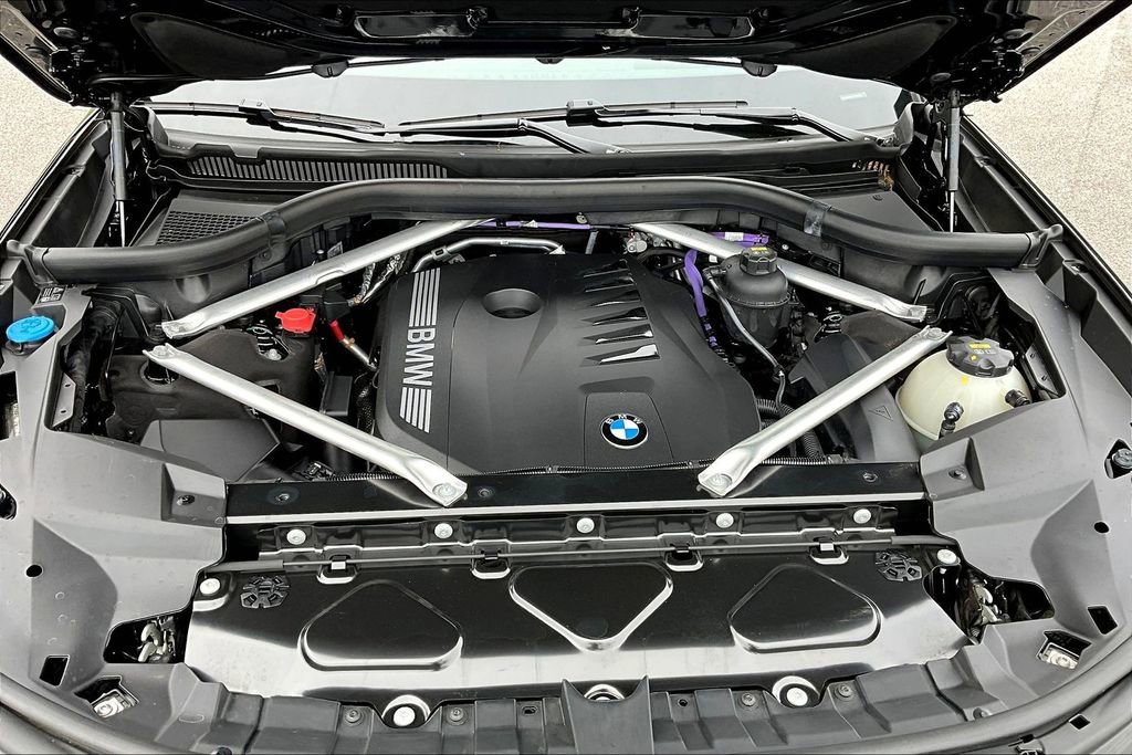 Used 2023 BMW X7 xDrive40i w/ Premium Package image 31