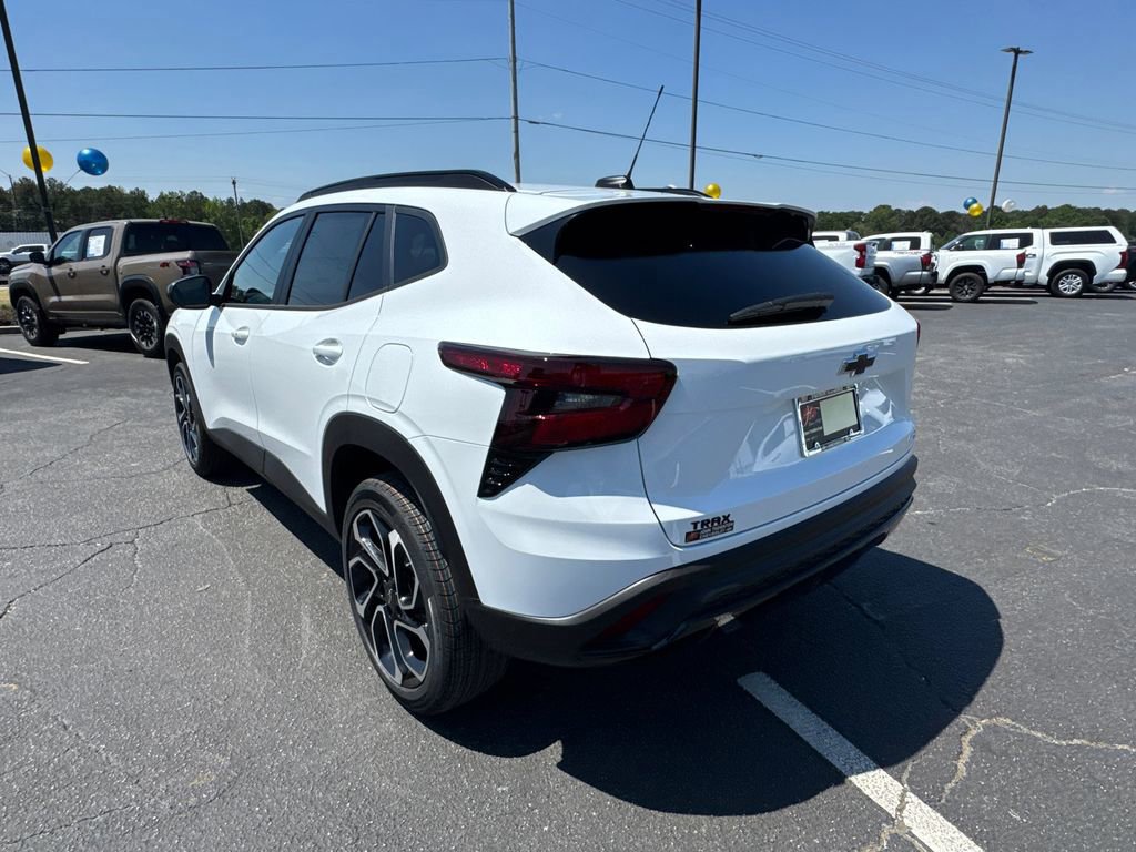 New 2026 Chevrolet Trax RS FWD image 8