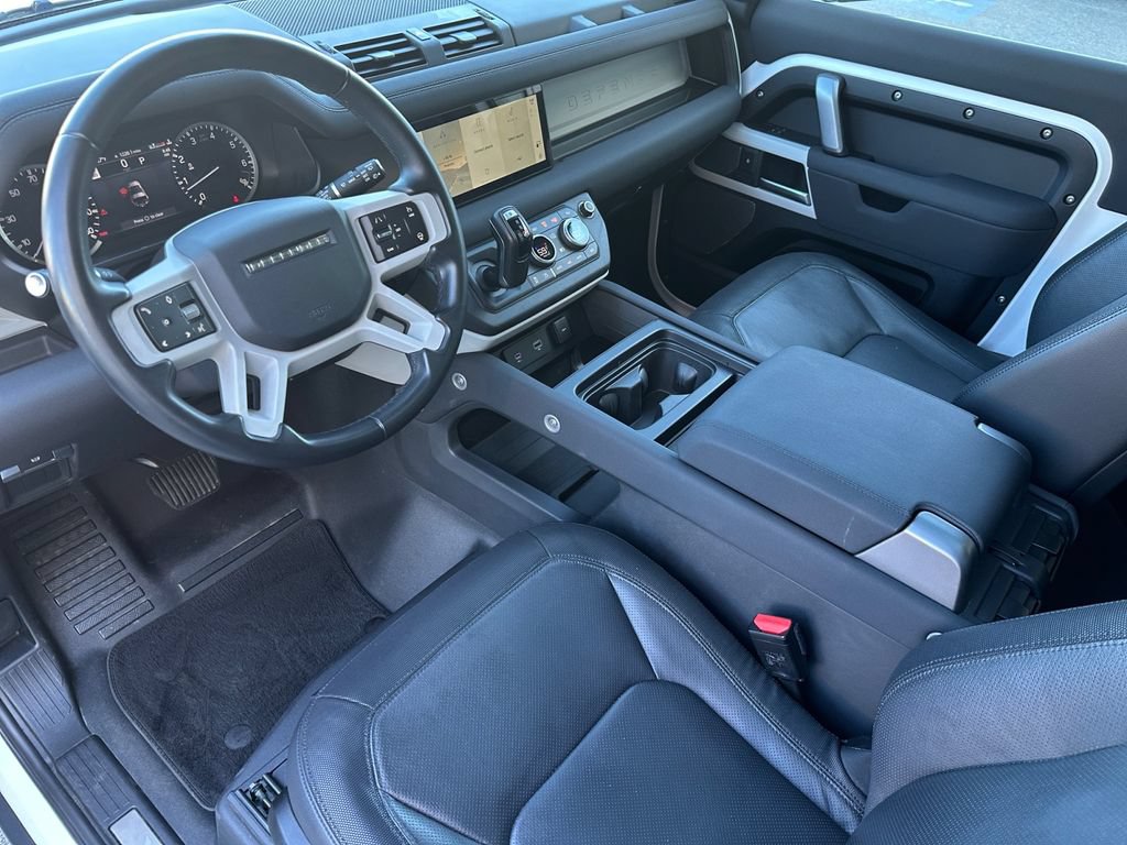 Used 2023 Land Rover Defender 90 X-Dynamic SE AWD/4WD image 20