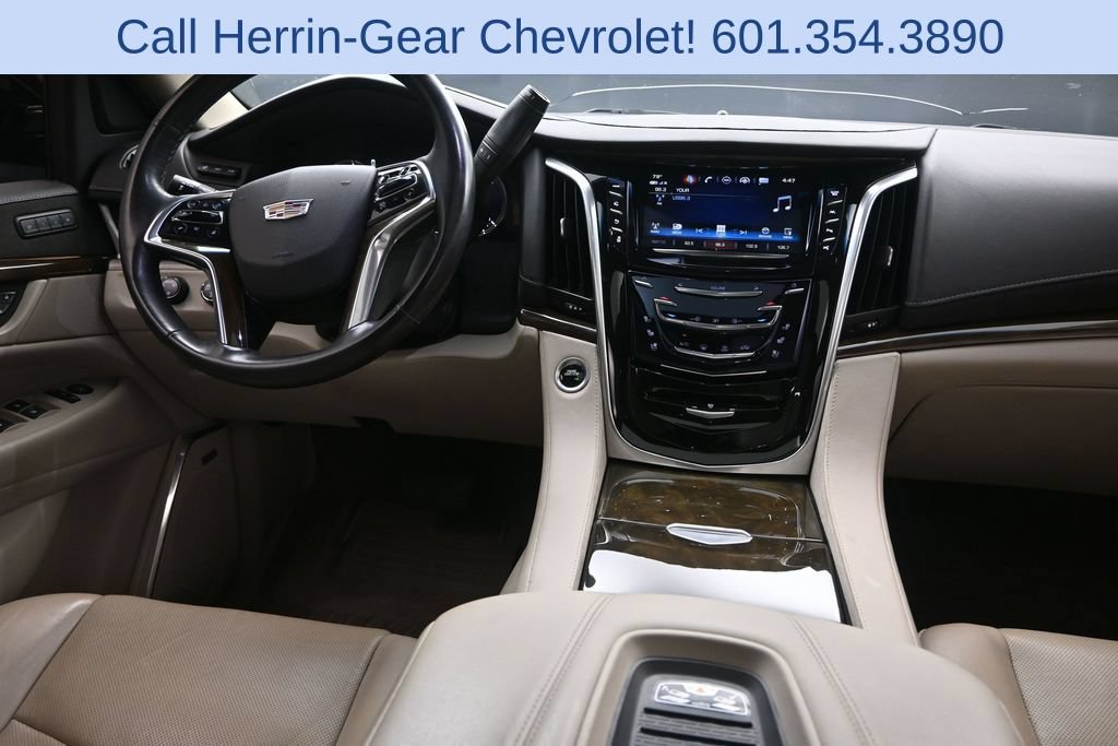 Used 2019 Cadillac Escalade Premium Luxury AWD/4WD image 28