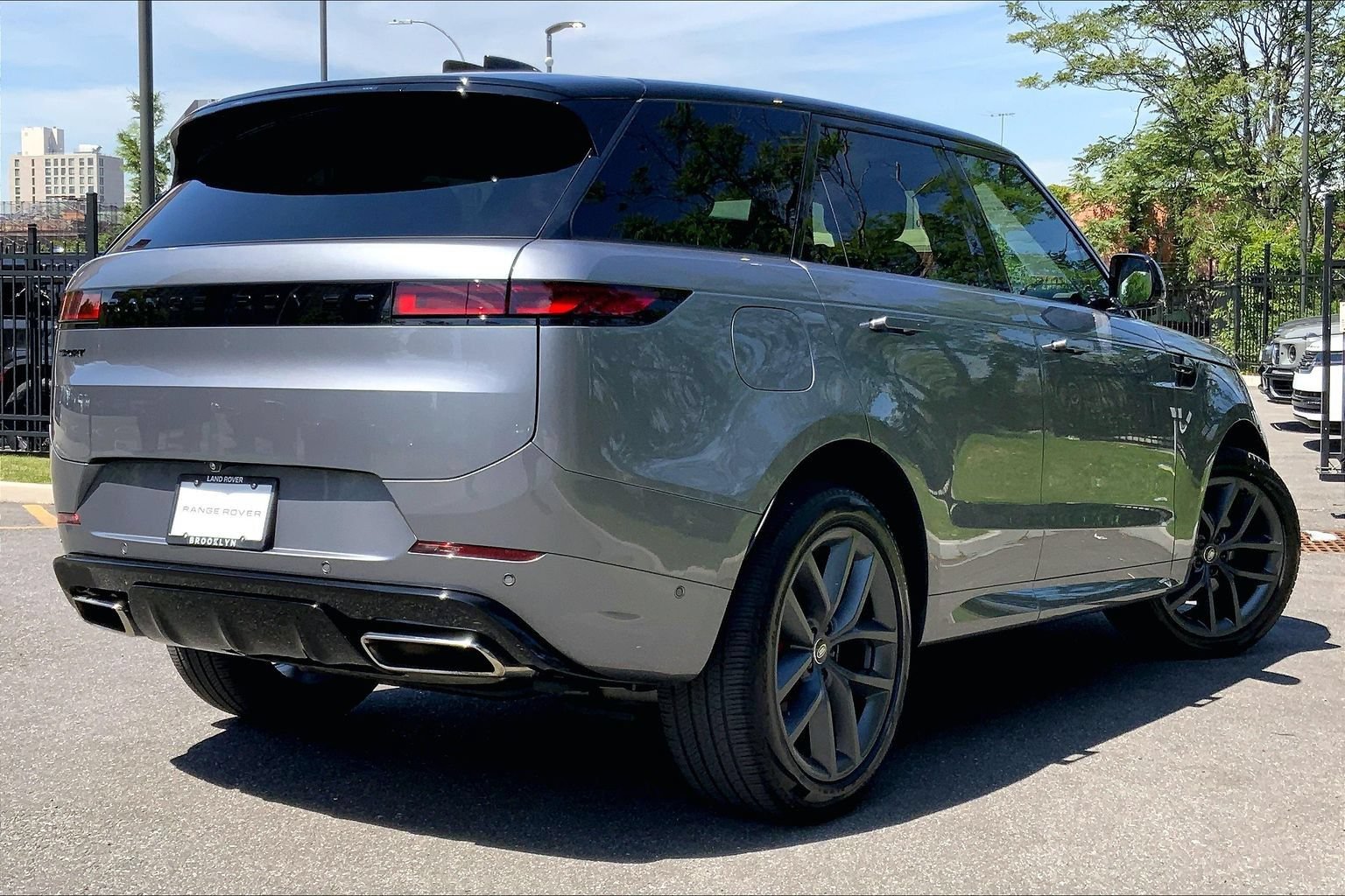 Certified 2024 Land Rover Range Rover Sport Dynamic SE AWD/4WD image 12