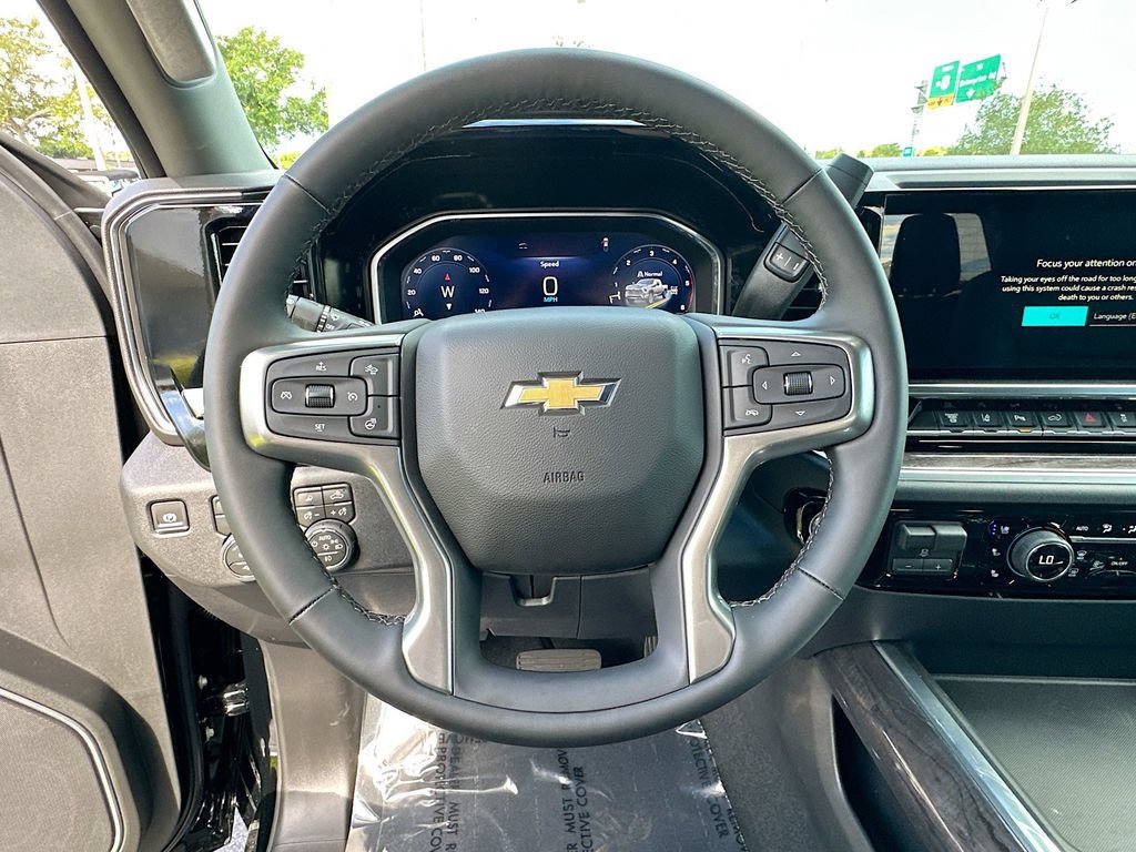 New 2026 Chevrolet Silverado 3500 LTZ w/ LTZ Convenience Package AWD/4WD image 11