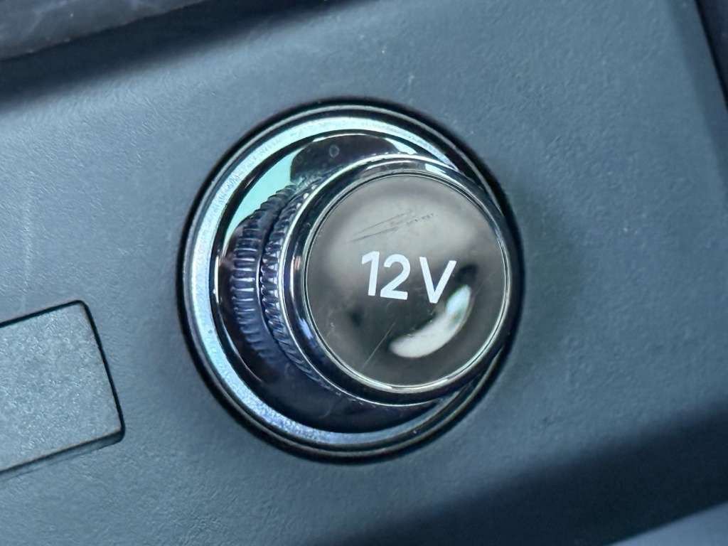 Used 2024 Audi Q4 e-tron Premium w/ Convenience Package image 31