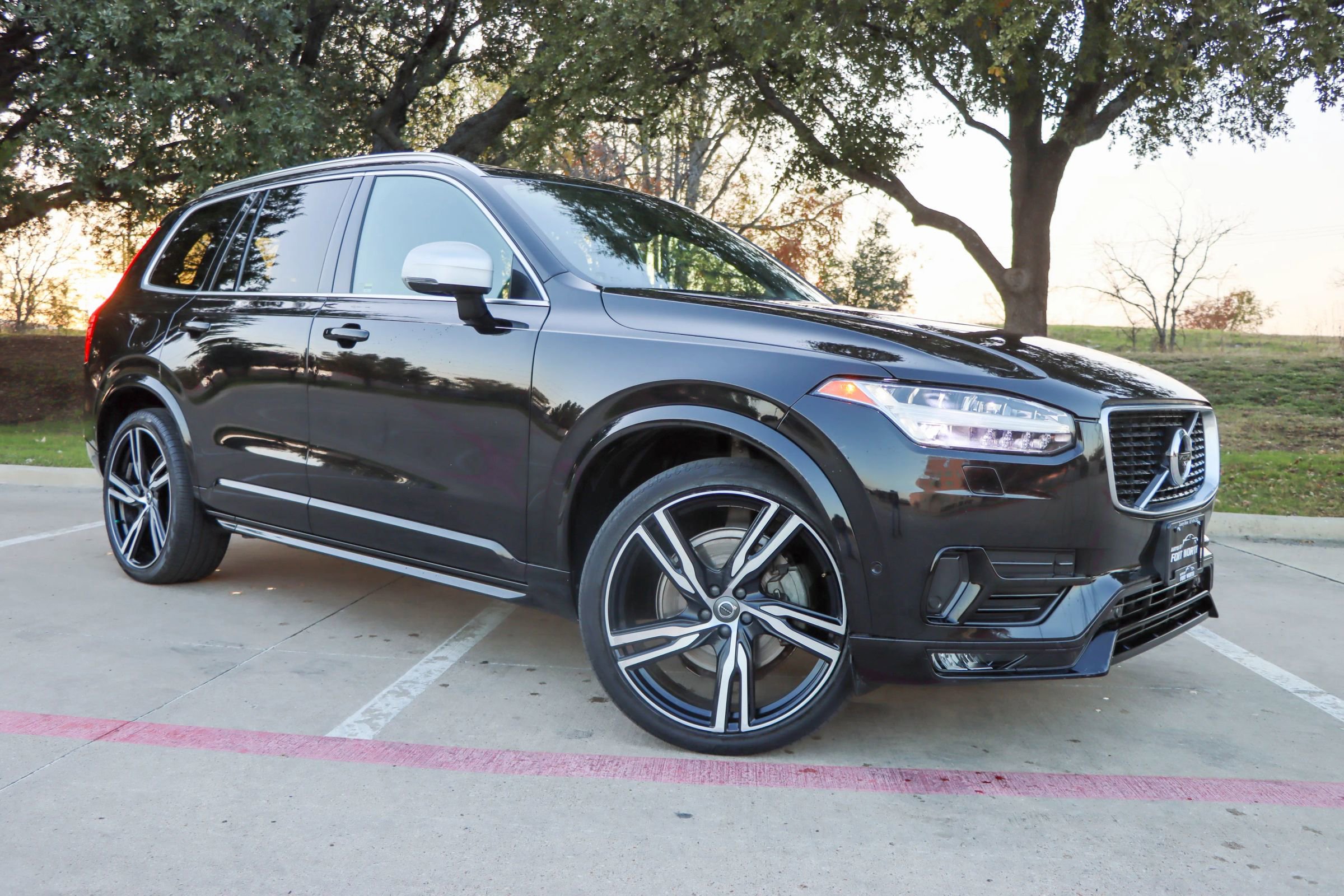 Used 2018 Volvo XC90 T6 R-Design w/ Convenience Package