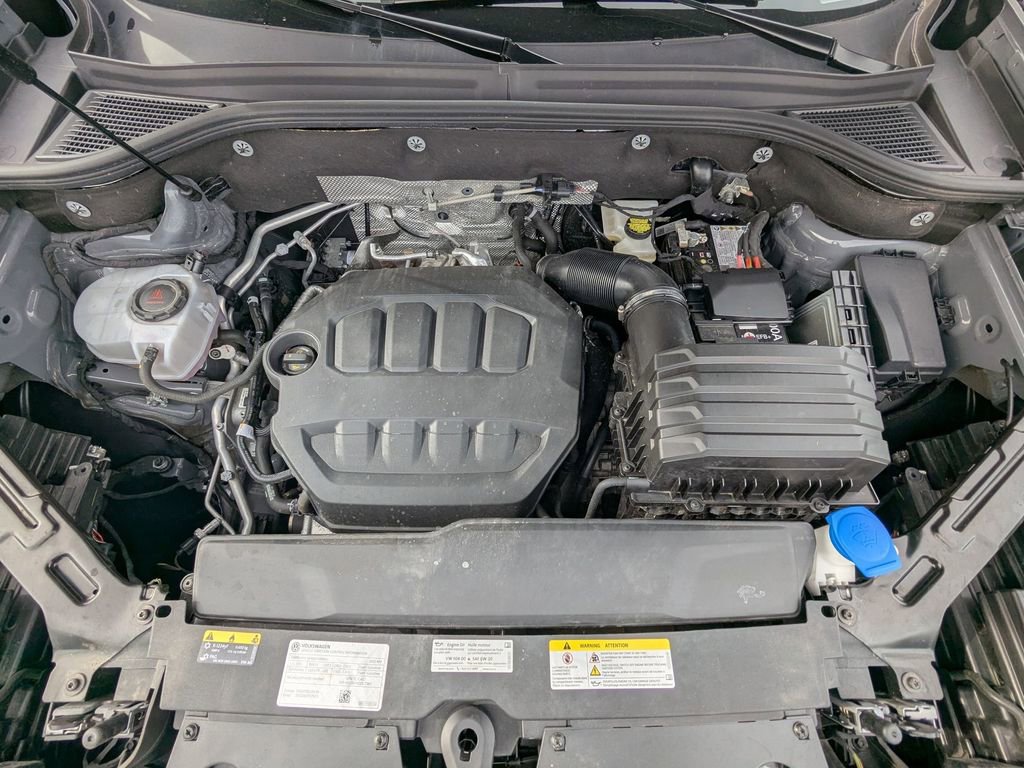 Used 2025 Volkswagen Atlas SEL image 36