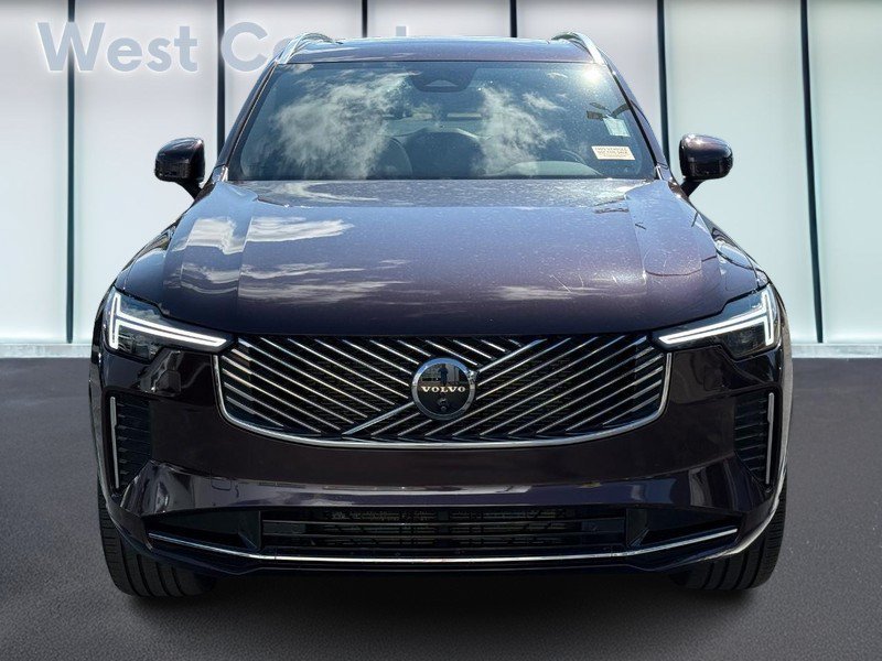 Certified 2025 Volvo XC90 B6 Plus AWD/4WD image 10