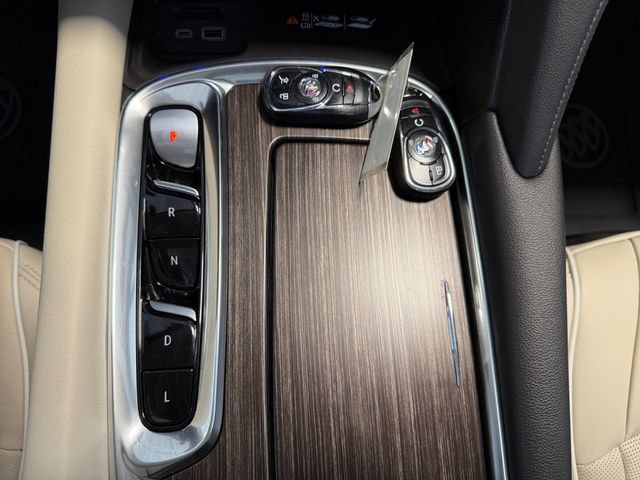 Used 2023 Buick Enclave Avenir w/ Avenir Technology Package AWD/4WD image 30