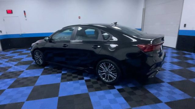 Used 2023 Kia Forte GT-Line w/ GT-Line Premium Package FWD image 6