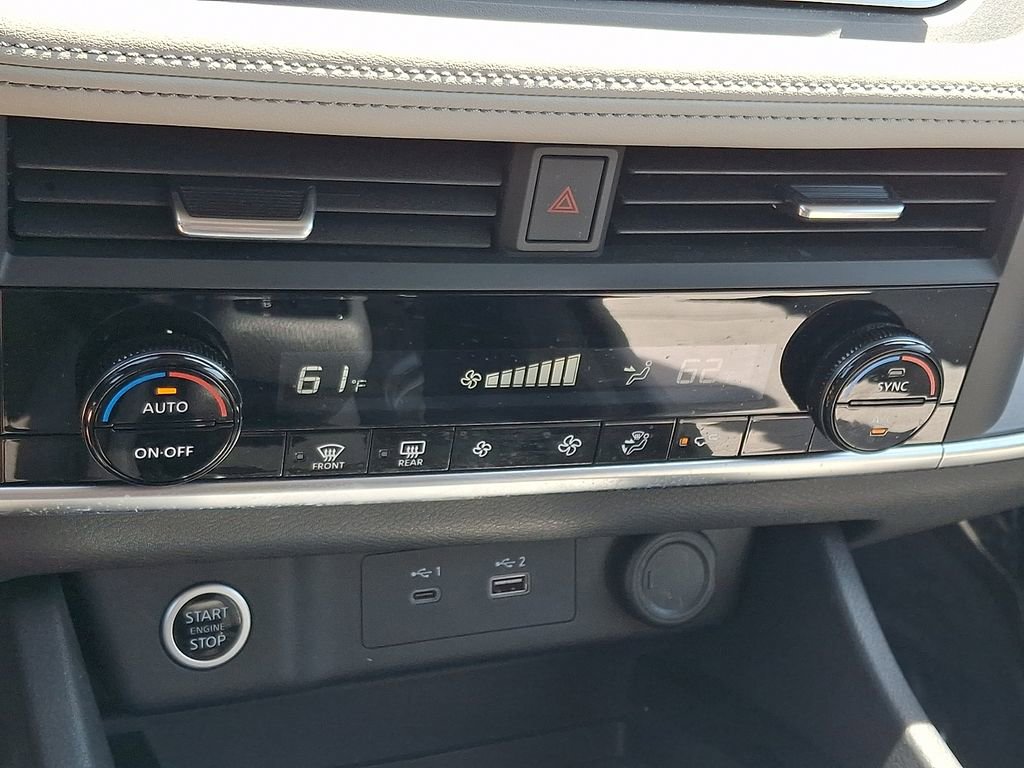 Certified 2023 Nissan Rogue SV AWD/4WD image 17