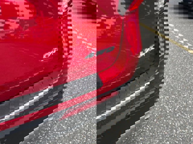 Certified 2022 Ford Explorer Limited w/ Equipment Group 301A image 27