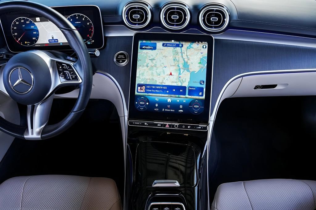 Used 2024 Mercedes-Benz CLE 300 4MATIC Cabriolet image 52