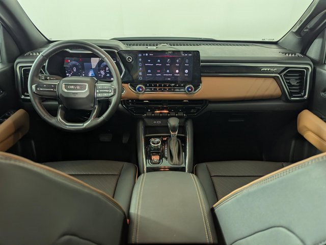 Used 2024 GMC Canyon AT4 w/ AT4 Premium Package image 21