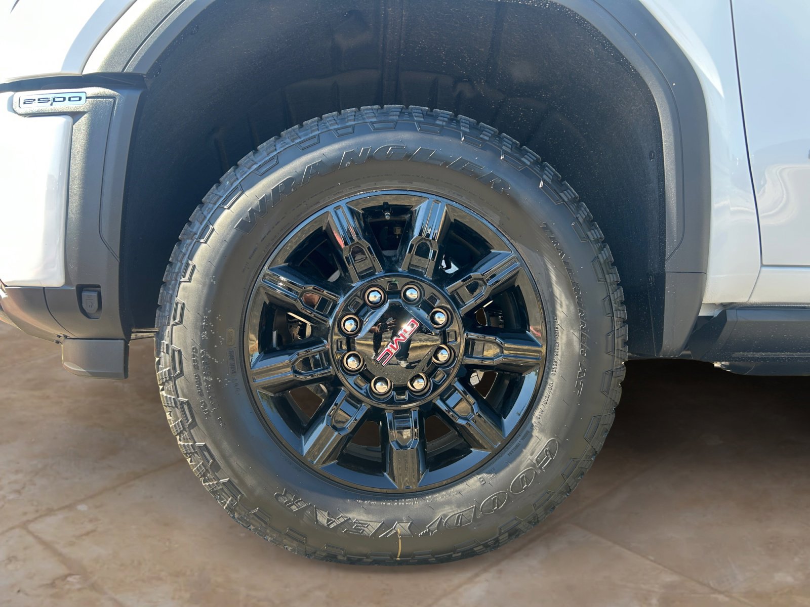 New 2026 GMC Sierra 2500 AT4 w/ AT4 Premium Plus Package image 30