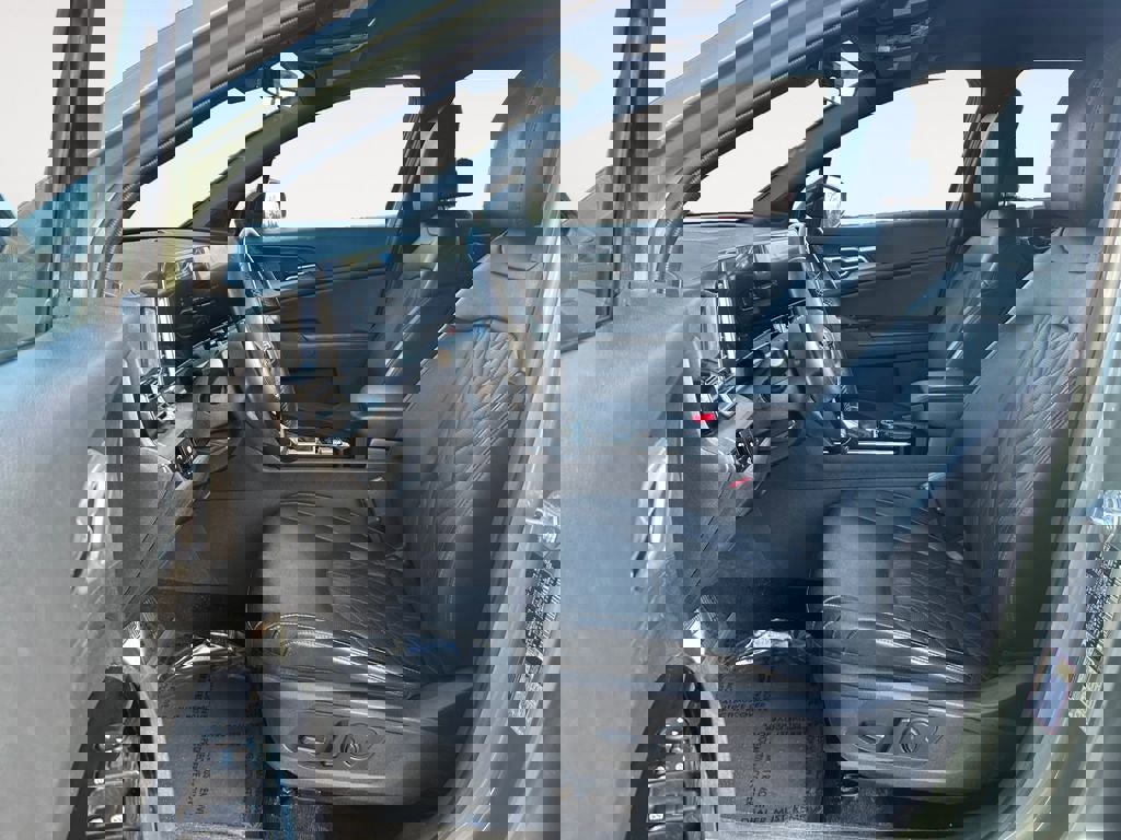 Used 2024 Kia Sportage X-Line w/ X-Line Premium Package image 15