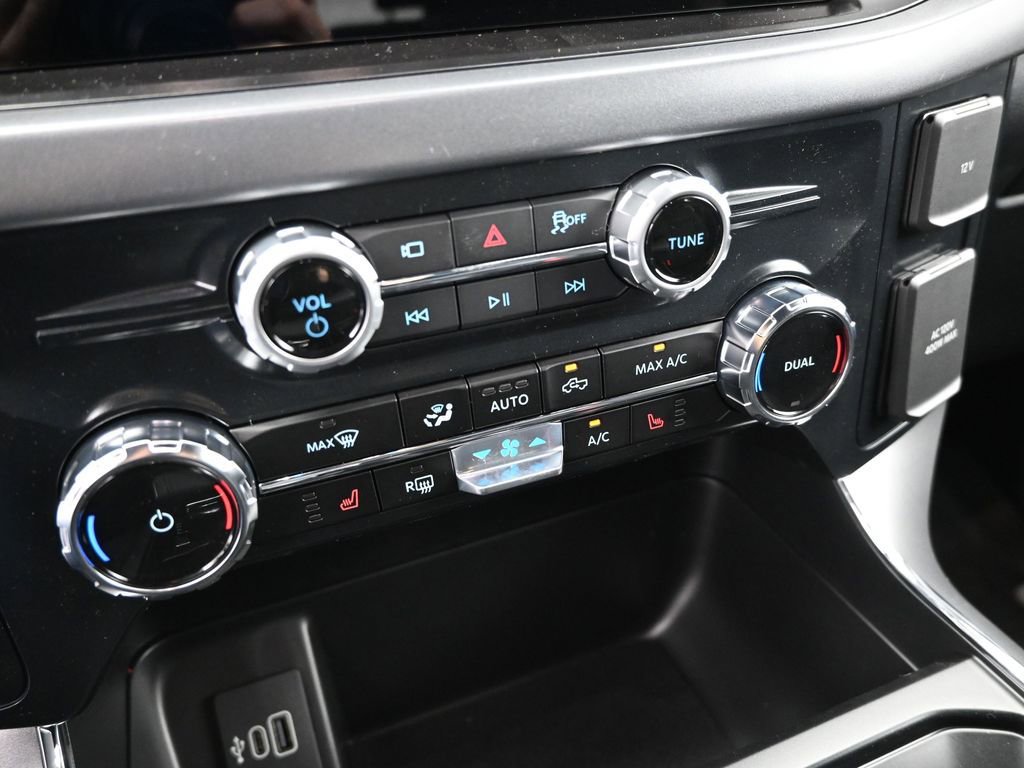 New 2026 Ford F150 XLT w/ Equipment Group 302A MID image 16