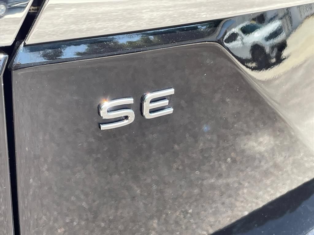 Used 2024 Volkswagen Atlas SE FWD image 30