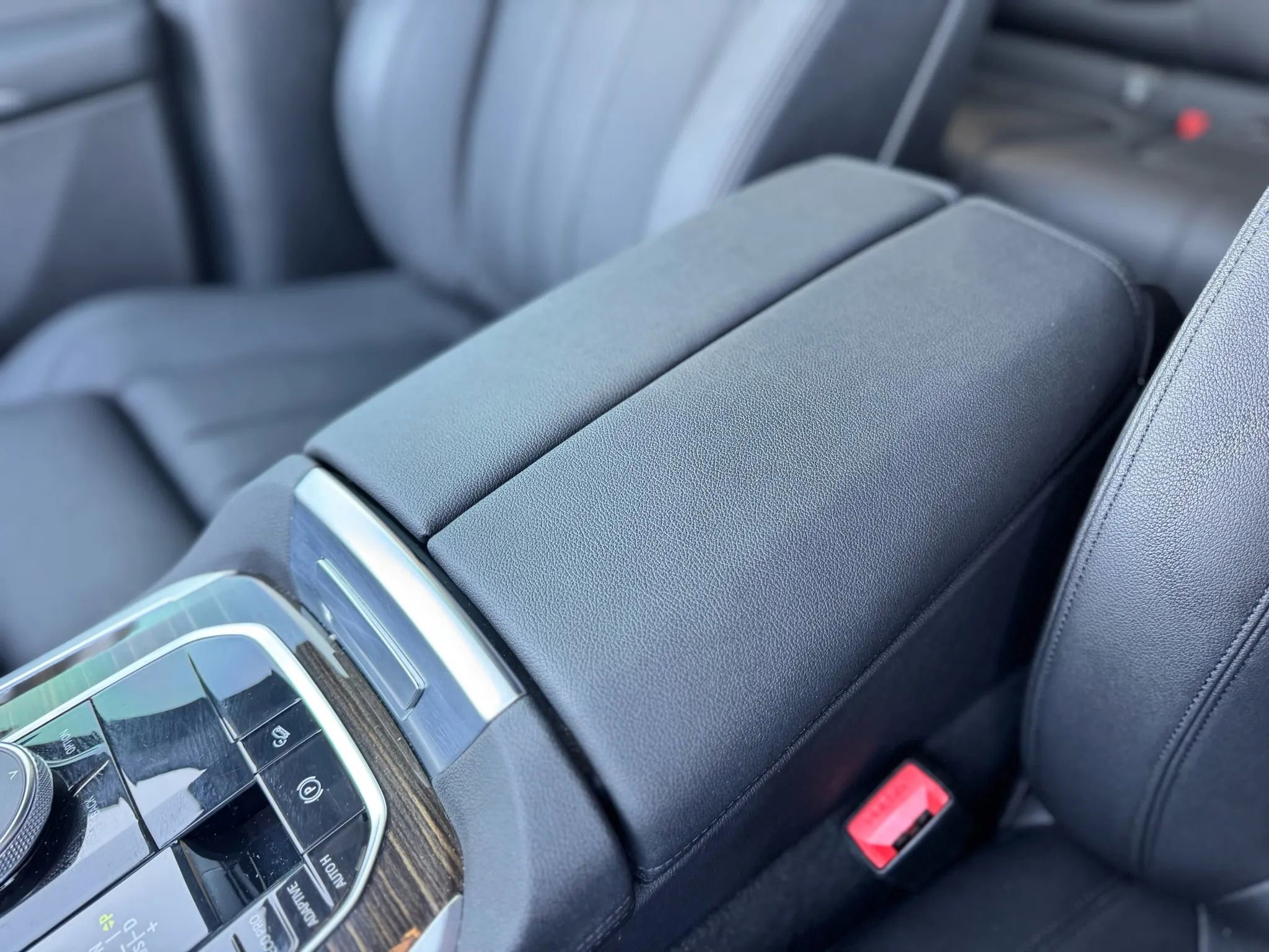 Used 2020 BMW X5 xDrive40i w/ Convenience Package image 30