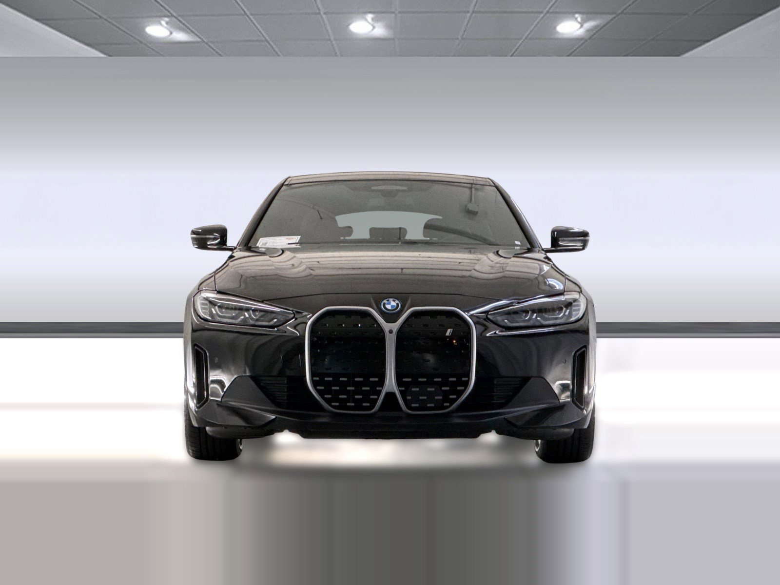 Used 2023 BMW i4 eDrive35 image 5