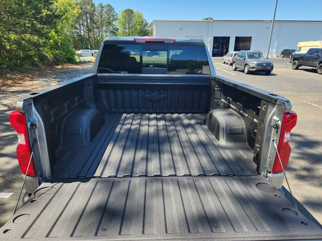 New 2026 Chevrolet Silverado 1500 RST AWD/4WD image 7