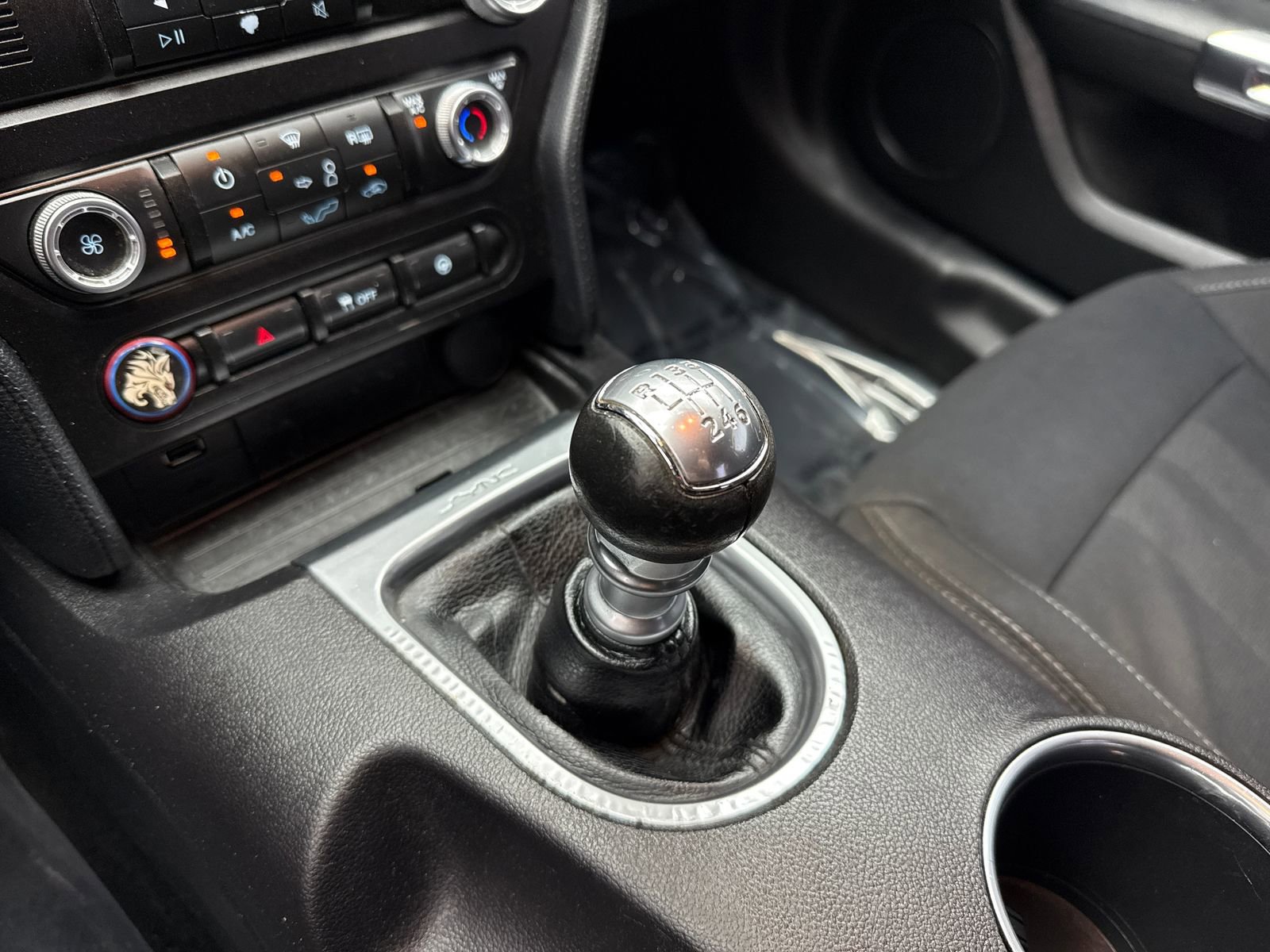 Used 2020 Ford Mustang GT RWD image 29