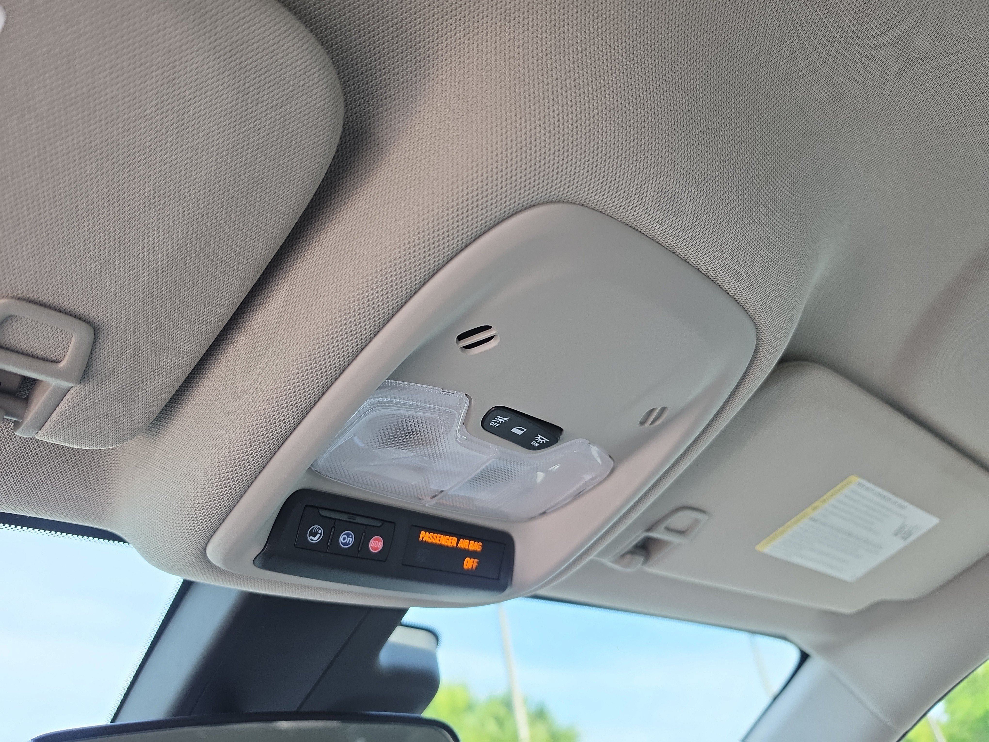Certified 2023 Buick Encore GX Preferred w/ Cold Weather Comfort Package FWD image 30