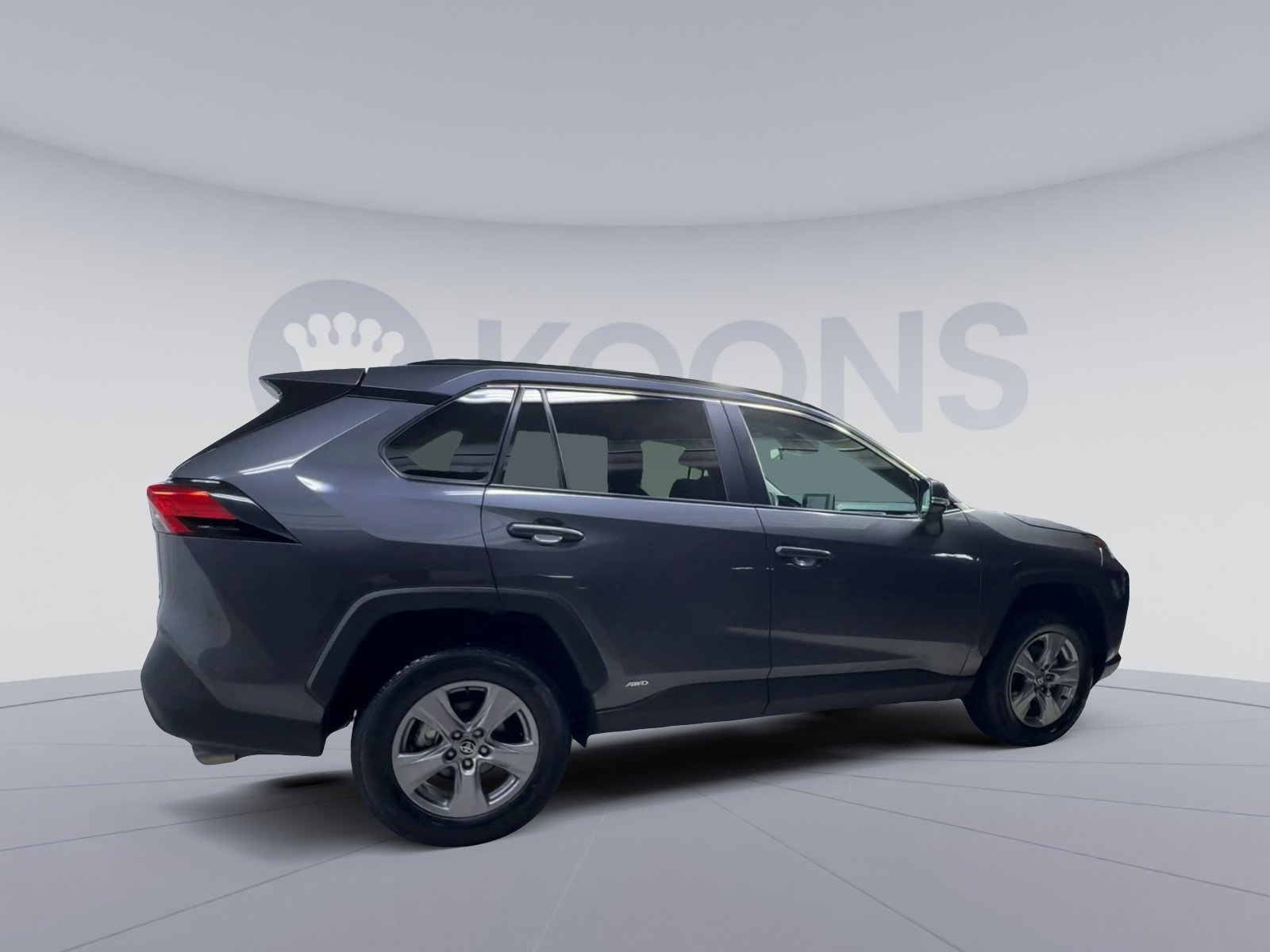 Used 2025 Toyota RAV4 LE AWD/4WD image 11